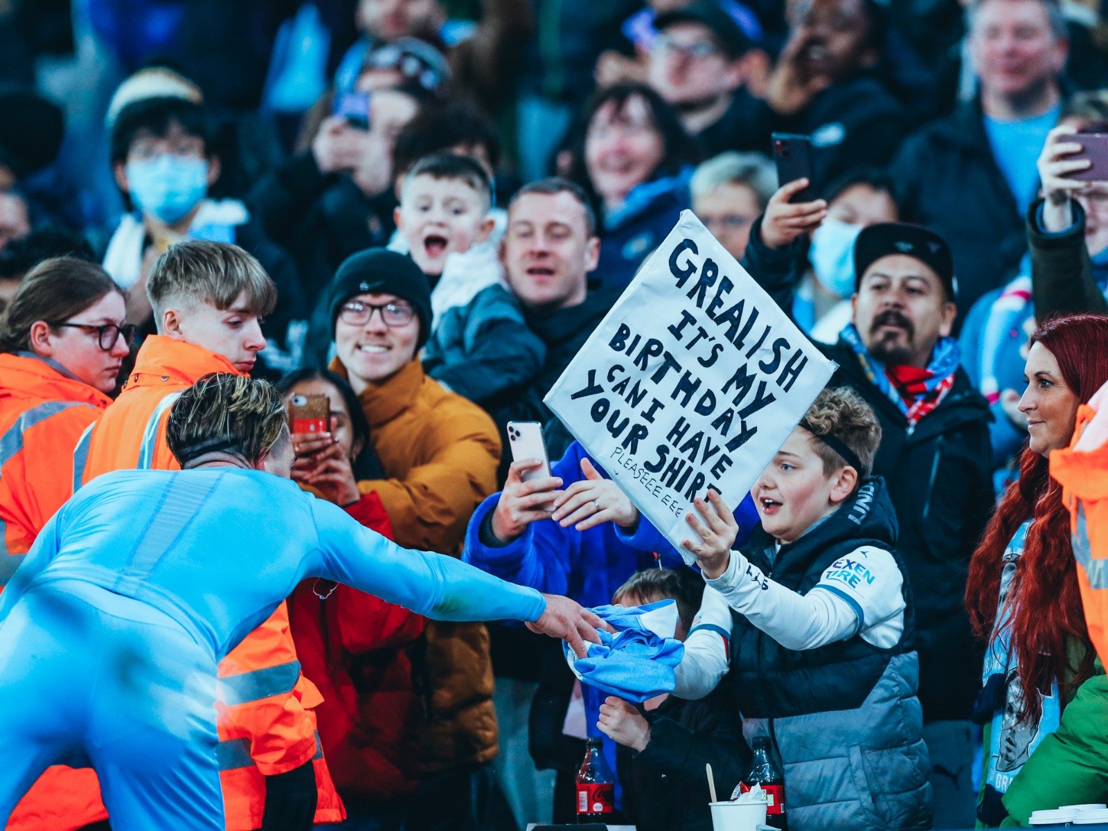 在全球聚焦 在全球聚焦